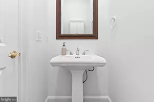 23248 Hickox Dr, Brambleton, VA 20148 - Photo 36