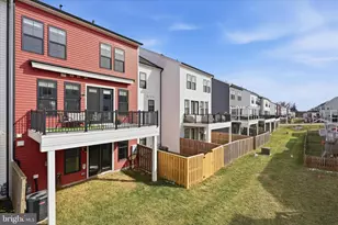 25429 Hartland Orch Ter, Chantilly, VA 20152 - Photo 36