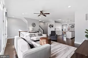 25429 Hartland Orch Ter, Chantilly, VA 20152 - Photo 16