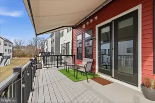 25429 Hartland Orch Ter, Chantilly, VA 20152 - Photo 26