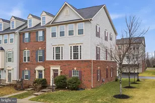 25683 Azalea Garden Terrace, Aldie, VA 20105 - Photo 2