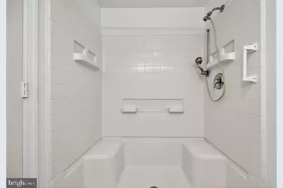 19355 Cypress Ridge Terrace #1122, Leesburg, VA 20176 - Photo 32