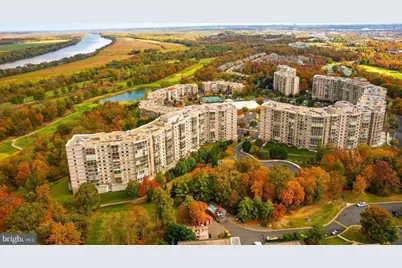 19355 Cypress Ridge Terrace #1122, Leesburg, VA 20176 - Photo 6