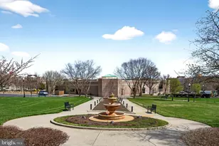 19355 Cypress Ridge Terrace, Leesburg, VA 20176 - Photo 6