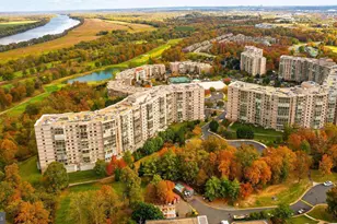 19355 Cypress Ridge Terrace, Leesburg, VA 20176 - Photo 68