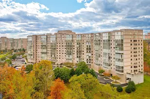 19355 Cypress Ridge Terrace, Leesburg, VA 20176 - Photo 66