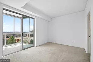 19355 Cypress Ridge Terrace, Leesburg, VA 20176 - Photo 22