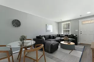 34 Palmer Ct, Sterling, VA 20165 - Photo 6