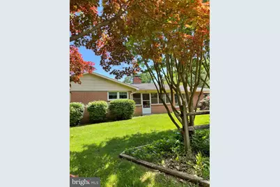 21 E Loudoun Street, Round Hill, VA 20141 - Photo 1