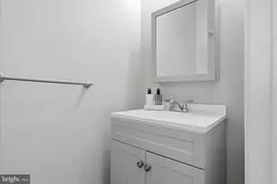 42798 Sykes Terrace, Chantilly, VA 20152 - Photo 8