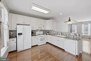 42798 Sykes Terrace, Chantilly, VA 20152 - Photo 6