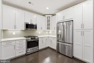 21007 Rocky Knoll Square, Ashburn, VA 20147 - Photo 26