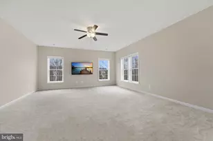 42951 Cloverleaf Ct, Broadlands, VA 20148 - Photo 48