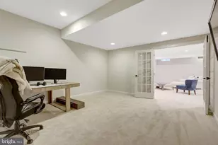 41258 Chatham Green Cir, Aldie, VA 20105 - Photo 54