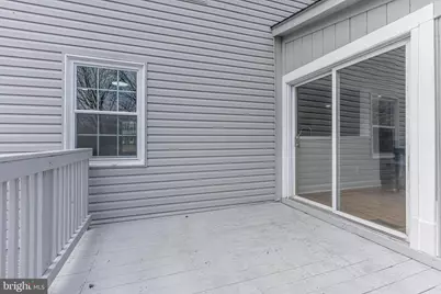 214 Leslie Ct, Sterling, VA 20164 - Photo 32