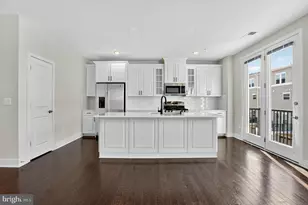 41956 Pickwick Ml Ter, Aldie, VA 20105 - Photo 6