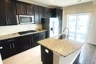 25576 Tolar Square, Chantilly, VA 20152 - Photo 6