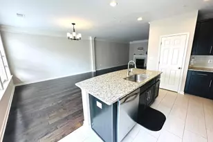 25576 Tolar Square, Chantilly, VA 20152 - Photo 4