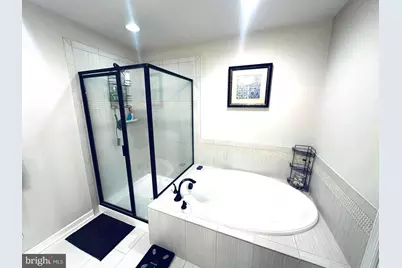 25576 Tolar Square, Chantilly, VA 20152 - Photo 16