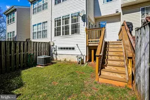 45558 Lakemont Square, Sterling, VA 20165 - Photo 28