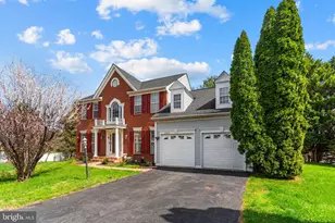 47435 Courtney Ln, Sterling, VA 20165 - Photo 1