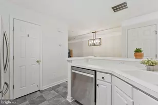 21789 Baldwin Square, Sterling, VA 20164 - Photo 10