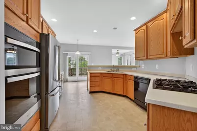 22524 Welborne Manor Square, Ashburn, VA 20148 - Photo 6