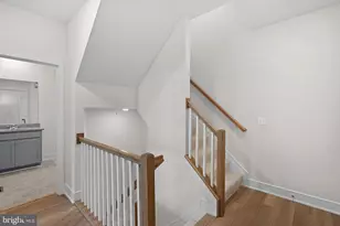 43406 Farringdon Sq, Broadlands, VA 20148 - Photo 24