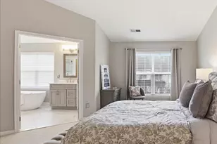 25524 Crossfield Dr, Chantilly, VA 20152 - Photo 18