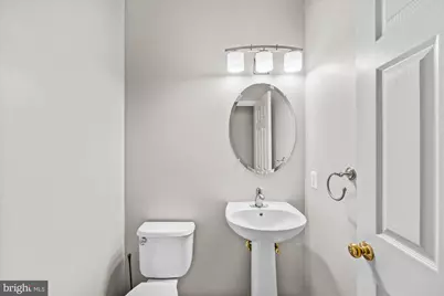 26068 Talamore Drive, Chantilly, VA 20152 - Photo 18