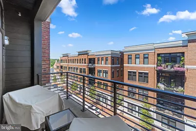 5 Stationmaster Street SE #400, Leesburg, VA 20175 - Photo 1