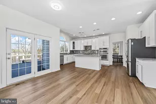 43341 Barnstead Dr, Ashburn, VA 20148 - Photo 14