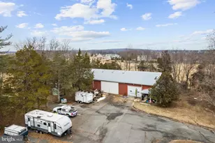 20043 Gleedsville Rd, Leesburg, VA 20175 - Photo 12