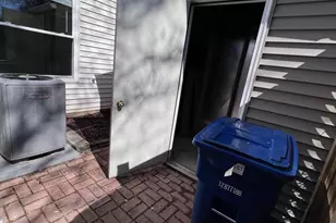 307 Brethour Ct, Sterling, VA 20164 - Photo 10