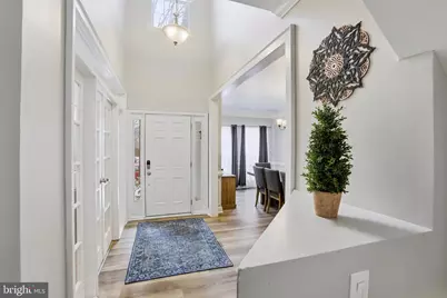 17232 Pickwick Drive, Purcellville, VA 20132 - Photo 4