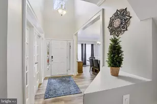 17232 Pickwick Dr, Purcellville, VA 20132 - Photo 4