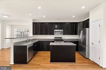 22730 Parkland Farms, Ashburn, VA 20148 - Photo 12