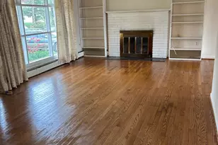 20209 Redrose Dr, Sterling, VA 20165 - Photo 2