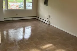 20209 Redrose Dr, Sterling, VA 20165 - Photo 10