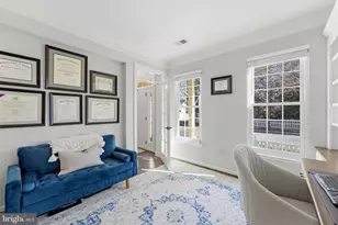 20367 Bowfonds St, Ashburn, VA 20147 - Photo 14