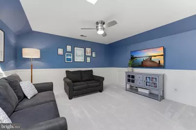 20367 Bowfonds Street, Ashburn, VA 20147 - Photo 34