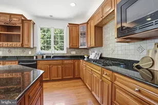 19044 Kipheart Dr, Leesburg, VA 20176 - Photo 12