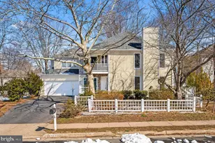 47672 Pennrun Way, Sterling, VA 20165 - Photo 2