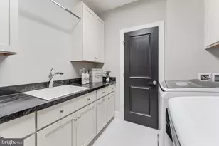 20370 Northpark Dr, Ashburn, VA 20147 - Photo 62