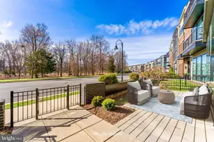 20370 Northpark Dr, Ashburn, VA 20147 - Photo 2