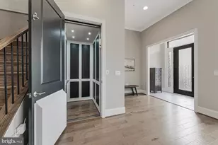 20370 Northpark Dr, Ashburn, VA 20147 - Photo 4