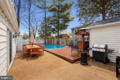 112 N Kennedy Road, Sterling, VA 20164 - Photo 28