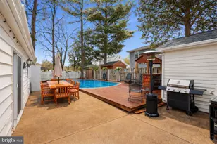 112 N Kennedy Rd, Sterling, VA 20164 - Photo 28