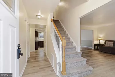 112 N Kennedy Road, Sterling, VA 20164 - Photo 4