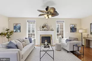 22951 Weybridge Square, Ashburn, VA 20148 - Photo 18